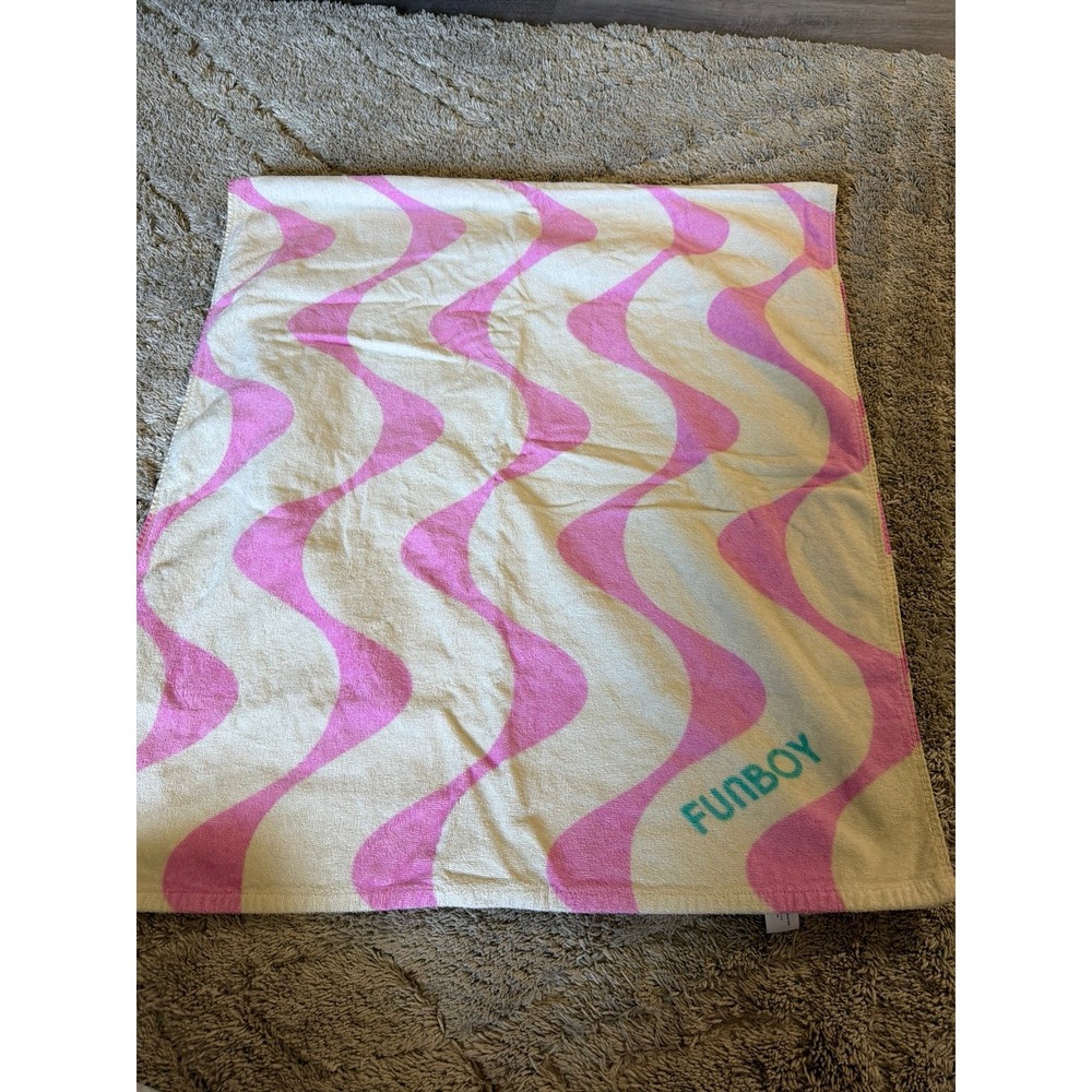 FUNBOY Poolside Leisure Club Cotton Beach Towel Pink